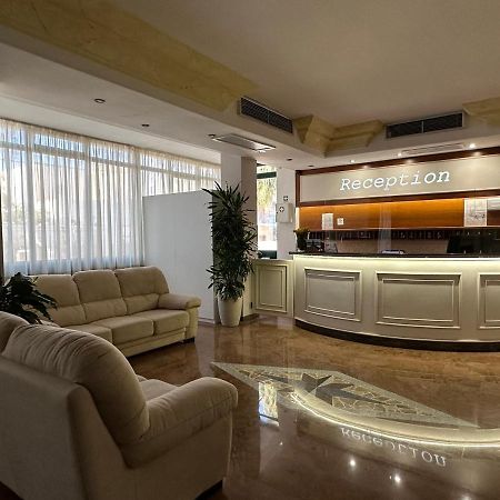 Porto Cesareo Hotel Esterno foto