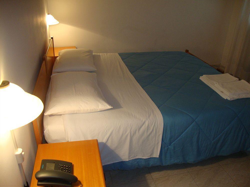 Porto Cesareo Hotel Esterno foto